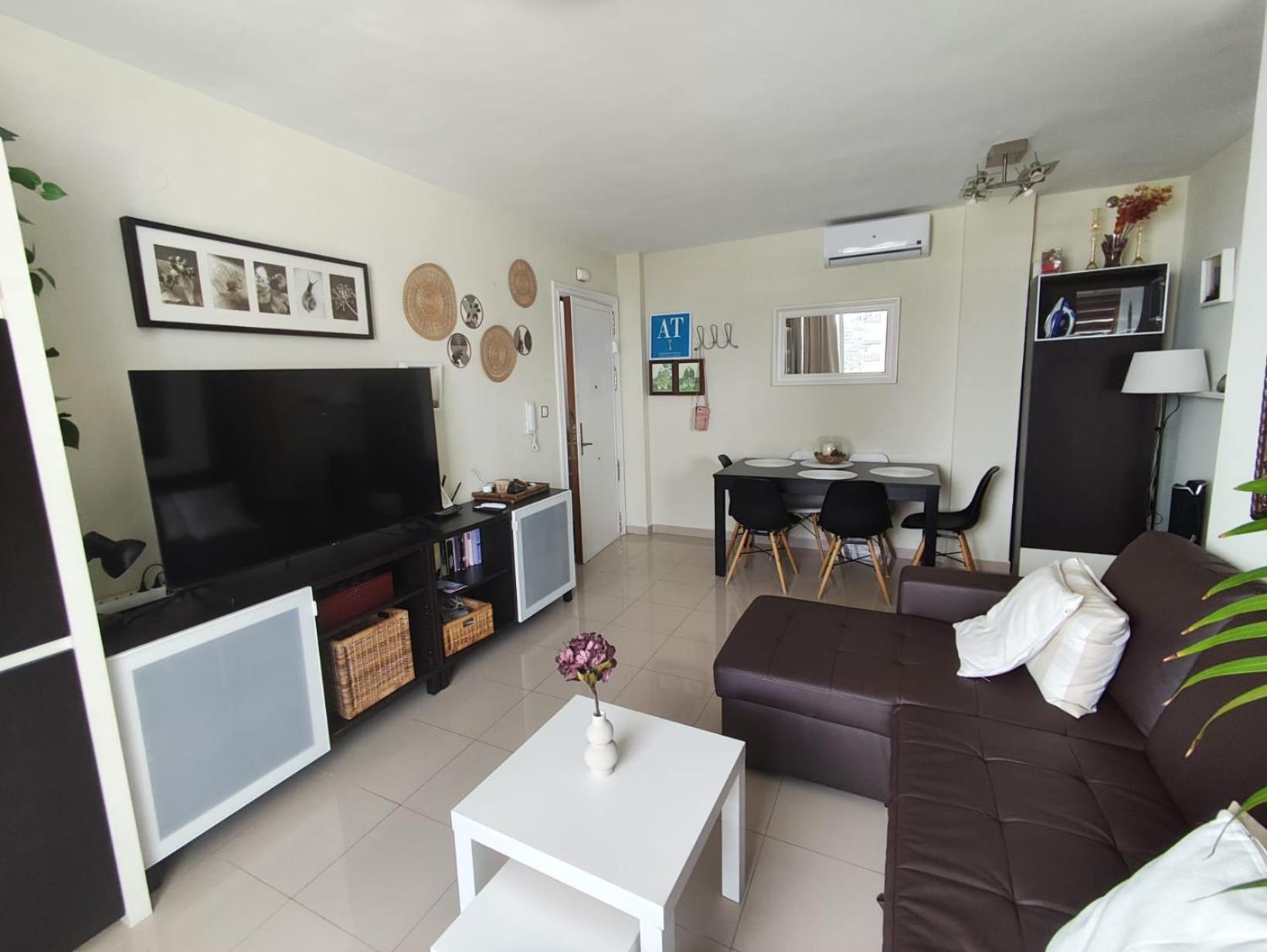 Frontal Al Mar Terraza Y Vistas Puerto Marina T46a2 Appartement
